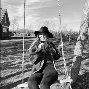 Meet your Posher, Summer